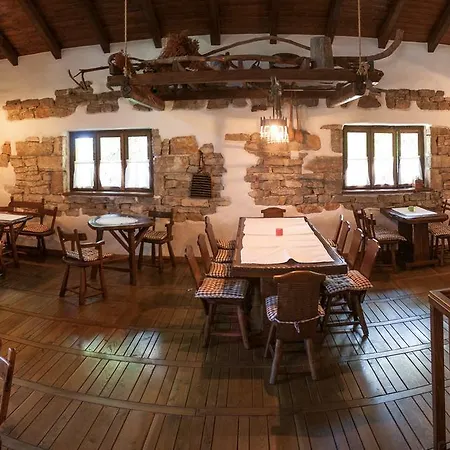 Farm Cardaklije Κατάλυμα σε φάρμα *